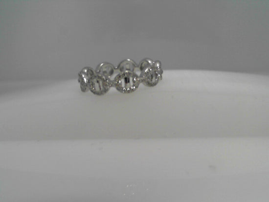 14k white gold Infinity Link Diamond ring